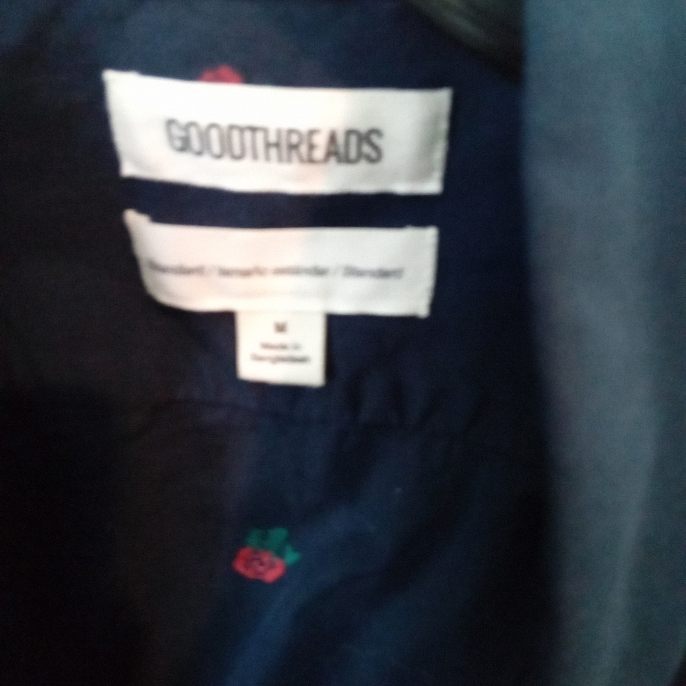 Navy Good Threads Size M Button Down with Roses - Picture 3 of 8